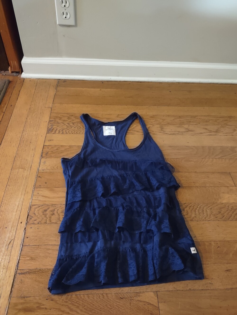 hollister navy blue racerback tank tiered lace ruffle front y2k early 2000s xs - Picture 1 of 6